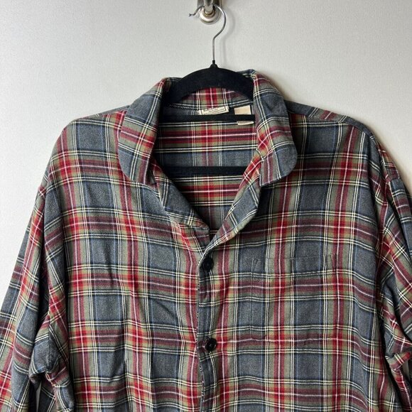 L.L. Bean button down plaid collared flannel shirt‎ men’s size XL - Picture 3 of 8